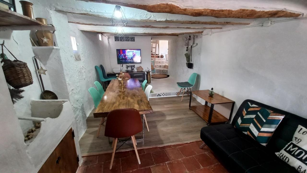 Casajulis Chelva Villa Екстериор снимка